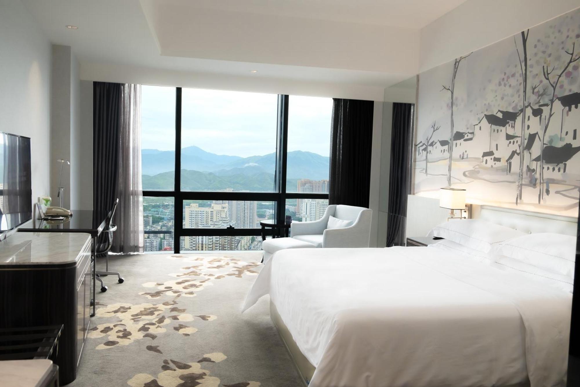 Huaqiang Plaza Hotel Shenzhen, Enjoy Complimentary Afternoon Tea & Mini Bar & Night Snack Exterior foto