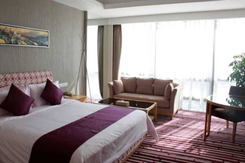 Huaqiang Plaza Hotel Shenzhen, Enjoy Complimentary Afternoon Tea & Mini Bar & Night Snack Exterior foto